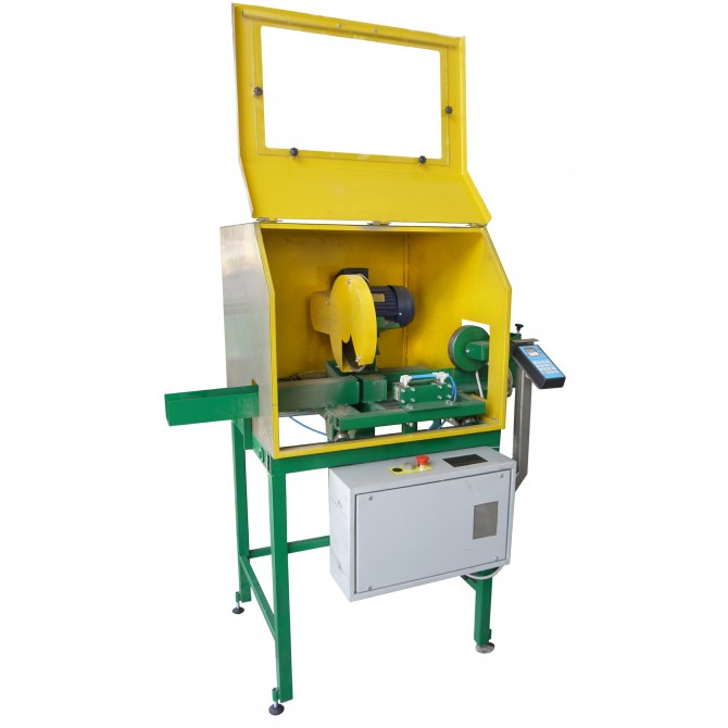 Поперечний автоматичний верстат для відрізання топливних брикетів